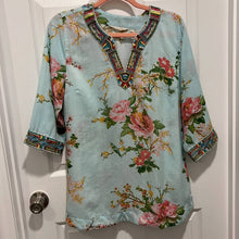 Load image into Gallery viewer, Petite Medium Soft Surroundings Petite Blue Pink Floral Embroidered Peasant Boho Tunic Top
