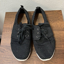 Load image into Gallery viewer, Size 9 Toms Black Lace Up Sneakers
