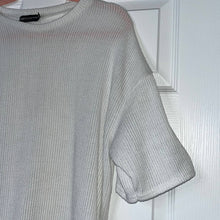 Load image into Gallery viewer, Small Pretty Little Thing White Ribbed Short Sleeve Top

