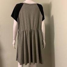 Load image into Gallery viewer, Size 3XL Torrid Black &amp; Gray Raglan Skater Dress
