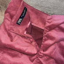 Load image into Gallery viewer, Medium Zara Thin Corduroy Mauve Pink Ruched Mini Skirt
