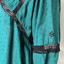 Load image into Gallery viewer, Small Zara NWT Emerald Green Eyelet Peasant Style Long Sleeve Top With Black Lace
