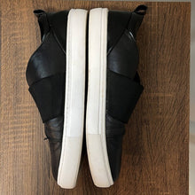 Load image into Gallery viewer, Size 10 Steve Madden Black Slip On Edison Sneakers
