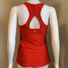 Load image into Gallery viewer, Size Small Zella Red Workout Fitted Tank
