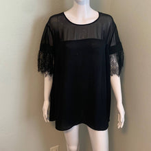 Load image into Gallery viewer, Size 3XL Worthington NWOT Black Short Sleeve Lace Blouse
