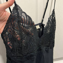 Load image into Gallery viewer, Medium Victoria’s Secret Vintage Navy Blue/ Black Lace Babydoll Lingerie Top
