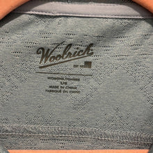 Load image into Gallery viewer, Large Woolrich Blue &amp; Peach Thin Quarter Zip Up Shirt
