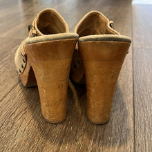 Load image into Gallery viewer, Size 9B Steve Madden Beige Faris Leather Platform Slip On Clog Heels

