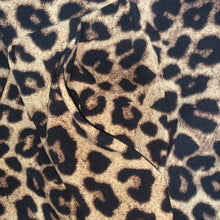 Load image into Gallery viewer, Sz 0X Torrid LEOPARD CREPE WIDE LEG PANT
