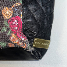 Load image into Gallery viewer, Betsey Johnson Black Leopard Floral Print Sequin Purse With Heart Key Chain
