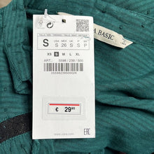 Load image into Gallery viewer, Small Zara NWT Emerald Green Eyelet Peasant Style Long Sleeve Top With Black Lace
