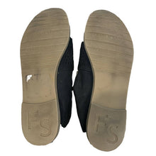 Load image into Gallery viewer, Sz 7.5 Franco Sarto Black Factor Flats
