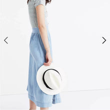 Load image into Gallery viewer, Size 2 Madewell Indigo Side Button Chambray Button Down Skirt

