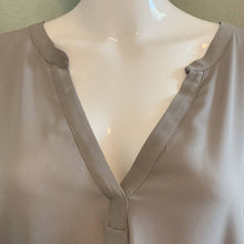 Load image into Gallery viewer, Size 5XL Torrid SHORT SLEEVE GEORGETTE PULLOVER BLOUSE Ash Gray

