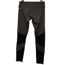 Load image into Gallery viewer, Sz Medium Fabletics Gray Leggings
