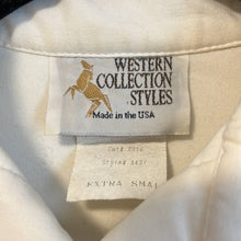 Load image into Gallery viewer, XS Vintage Western Collection Styles White Fringe Pearl Snap Button Up Rodeo Shirt
