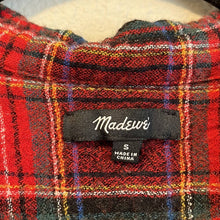 Load image into Gallery viewer, Small Madewell Wool Central Long-Sleeve Button Up Shirt in Tartan Plaid

