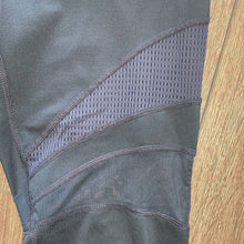 Load image into Gallery viewer, Zella Charcoal Gray Mesh Crop Leggings
