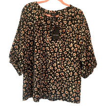 Load image into Gallery viewer, Size Large Heyson NWT Leopard Peasant Top
