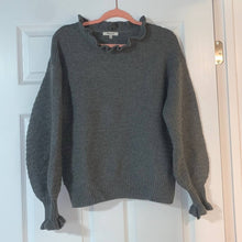Load image into Gallery viewer, Medium Madewell Gray Ruffle-Neck Pullover Sweater in Cotton-Merino Yarn
