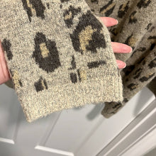 Load image into Gallery viewer, Large Easel Neutral Tone Leopard Animal Print Long Sleeve Sweater
