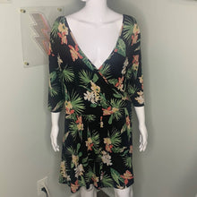 Load image into Gallery viewer, XL ASOS Floral Beach Print Romper
