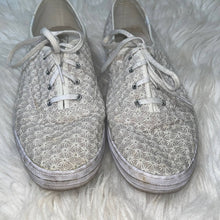 Load image into Gallery viewer, Size 10 Keds White Mini Daisy Embroidered Sneakers
