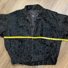 Load image into Gallery viewer, Medium Vintage Black Crushed Velvet Floral Print Bomber Jacket
