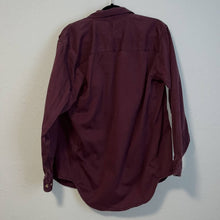 Load image into Gallery viewer, Medium Wrangler Riggs Men's Burgundy Workwear Solid Twill Button Up Shirt
