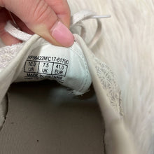 Load image into Gallery viewer, Size 10 Keds White Mini Daisy Embroidered Sneakers
