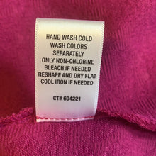 Load image into Gallery viewer, Size 10 Roz &amp; Ali NWOT Magenta Floral Skater Dress

