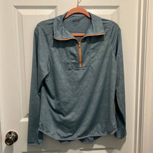 Load image into Gallery viewer, Large Woolrich Blue &amp; Peach Thin Quarter Zip Up Shirt
