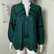 Load image into Gallery viewer, Small Zara NWT Emerald Green Eyelet Peasant Style Long Sleeve Top With Black Lace
