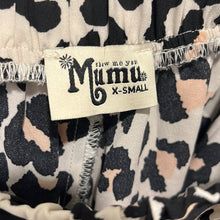 Load image into Gallery viewer, XS Show Me Your Mumu White Leopard Carlos Swing Shorts
