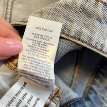 Load image into Gallery viewer, Size 24 PacSun Light Wash Raw Hem Denim Mini Skirt
