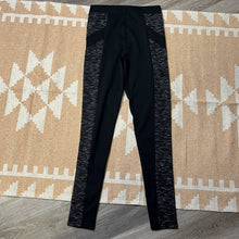 Load image into Gallery viewer, Size Small PINK Black &amp; Gray Leggings
