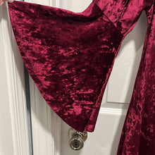 Load image into Gallery viewer, Small Amaze Boutique Wine Red Crushed Velvet V-Neck Bell Sleeve Boho Shift Dress
