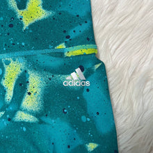 Load image into Gallery viewer, Medium Adidas Teal Green Capri Leggings
