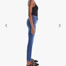Load image into Gallery viewer, Size 24 MOTHER THE LOOKER Where Is My Mind? High Rise Skinny Jeans
