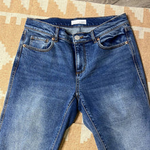 Load image into Gallery viewer, Size 27/4 Loft Modern Straight Raw Frayed Hem Jeans
