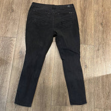 Load image into Gallery viewer, Size 16 Seven Plus Size Black HIGH RISE TUMMYLESS SKINNY JEANS
