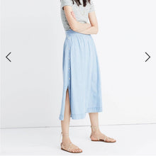 Load image into Gallery viewer, Size 2 Madewell Indigo Side Button Chambray Button Down Skirt
